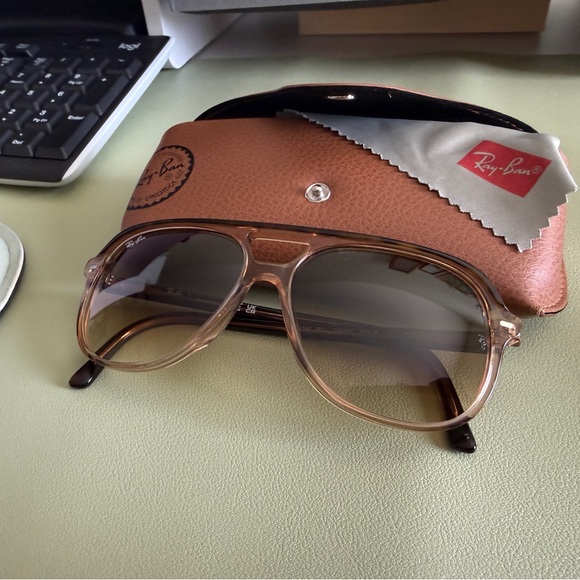 Ray-Ban Bill - Picture 3 of 7
